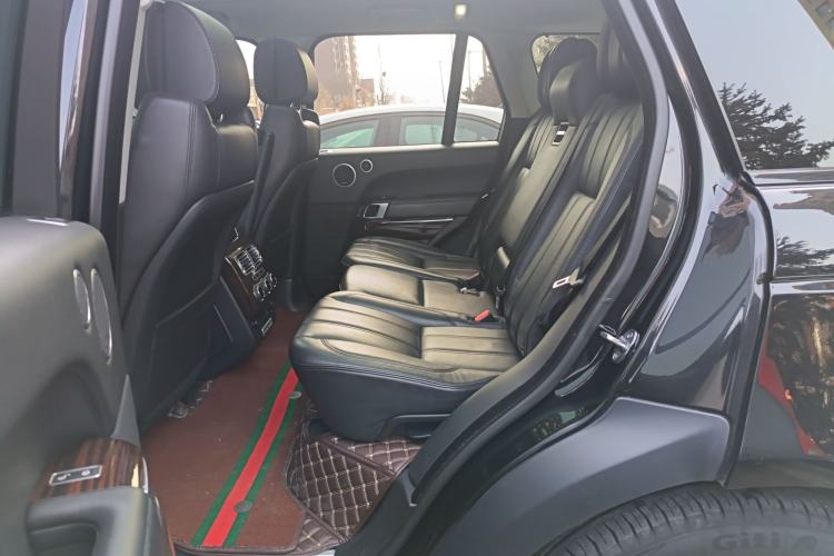 Used Land Rover Range 2014 3.0 SC V6 Vogue Left Rear Seat