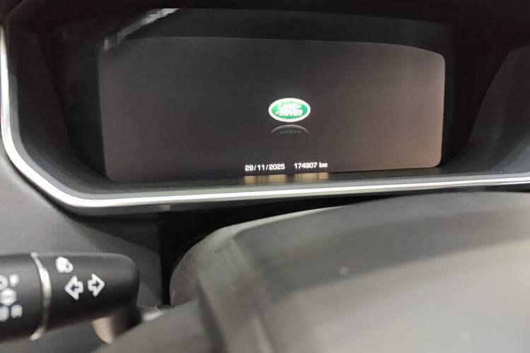 Used Land Rover Range 2014 Revised 3.0 SC V6 Vogue Odometer Close Up