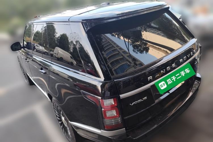 Used Land Rover Range 2014 Revised 3.0 SC V6 Vogue Rear Left 45 Deg