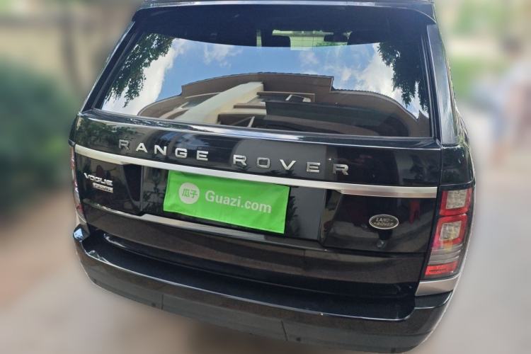 Used Land Rover Range 2014 Revised 3.0 SC V6 Vogue Rear
