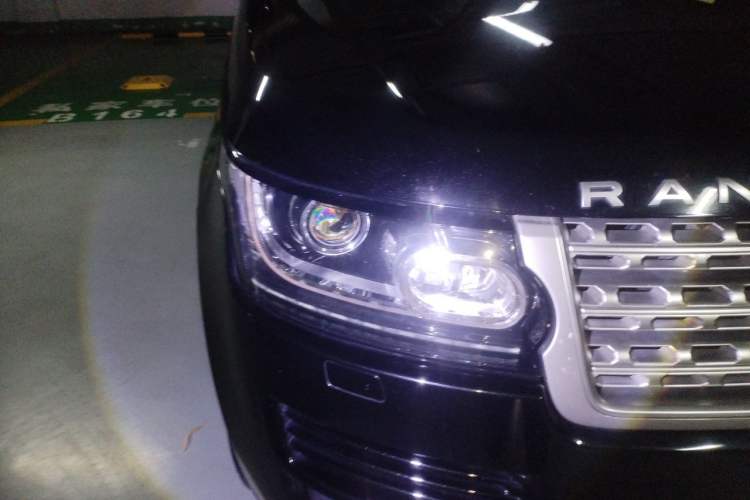 Used Land Rover Range 2014 3.0 SC V6 Vogue SE Long-Wheelbase Edition Right Front Headlight