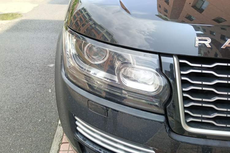 Used Land Rover Range 2014 3.0 SC V6 Vogue SE Long-Wheelbase Edition Right Front Headlight