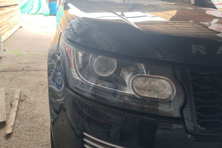 Used Land Rover Range 2014 3.0 SC V6 Vogue SE Right Front Headlight