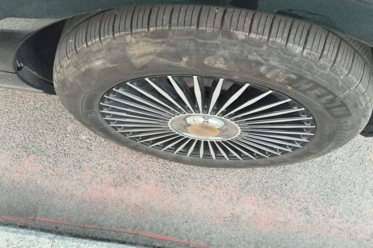 Used Land Rover Range 2014 3.0 SC V6 Vogue Right Front Wheel Hub