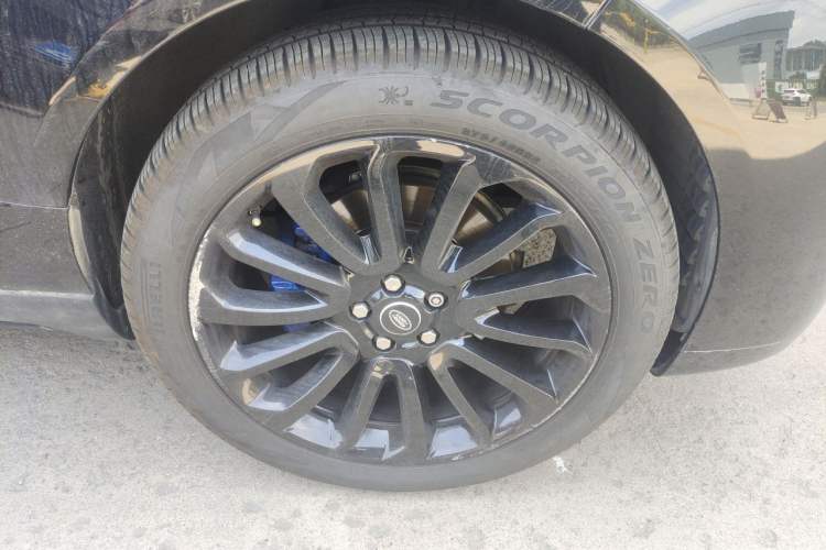 Used Land Rover Range 2014 3.0 SC V6 Vogue SE Right Front Wheel Hub
