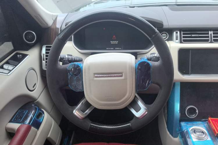 Used Land Rover Range 2014 Revised 3.0 SC V6 Vogue Steering Wheel