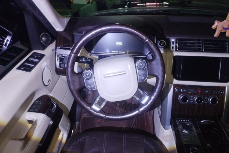 Used Land Rover Range 2014 3.0 SC V6 Vogue SE Long-Wheelbase Edition Steering Wheel