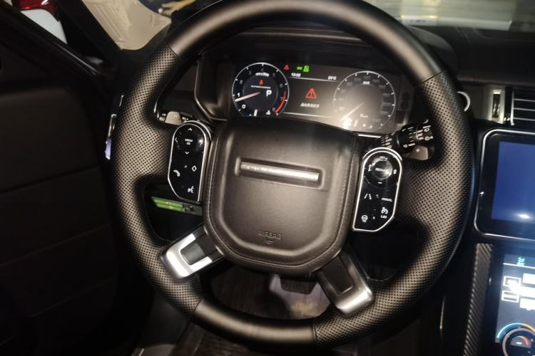 Used Land Rover Range 2014 Revised 3.0 SC V6 Vogue Steering Wheel