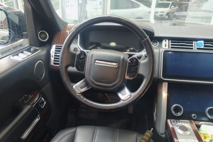 Used Land Rover Range 2014 3.0 SC V6 Vogue SE Long-Wheelbase Edition Steering Wheel