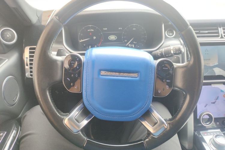 Used Land Rover Range 2014 3.0 SC V6 Vogue SE Steering Wheel