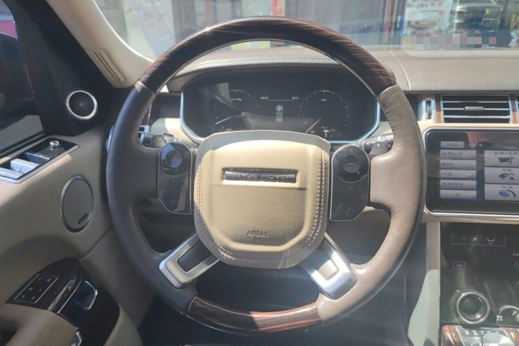 Used Land Rover Range 2014 Revised 3.0 SC V6 Vogue Steering Wheel