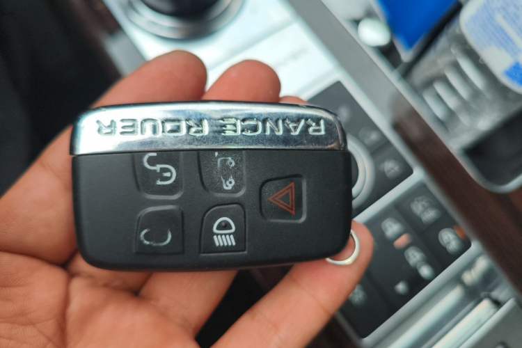 Used Land Rover Range 2014 3.0 TDV6 Vogue Vehicle Key