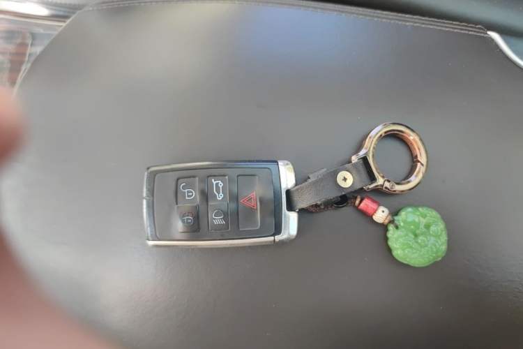 Used Land Rover Range 2014 Revised 3.0 SC V6 Vogue Vehicle Key