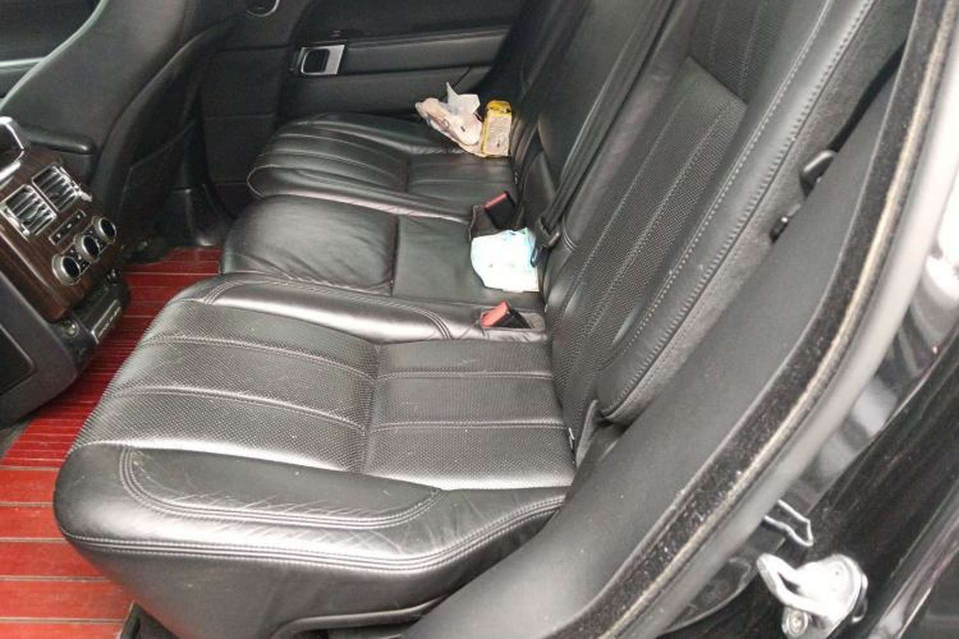 Used Land Rover Range 2014 3.0 SC V6 Vogue Left Rear Seat