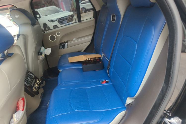 Used Land Rover Range 2014 Revised 3.0 SC V6 Vogue Left Rear Seat