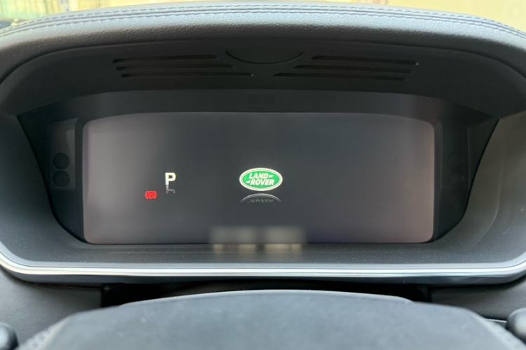 Used Land Rover Range 2014 Revised 3.0 SC V6 Vogue Interior 5