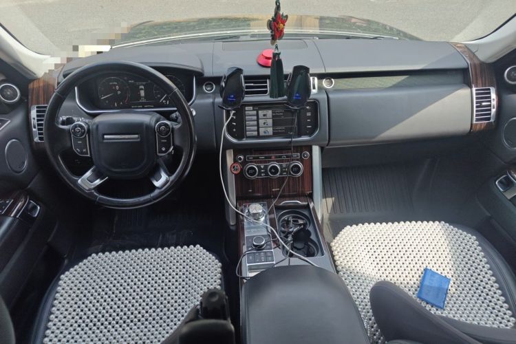 Used Land Rover Range 2014 Revised 3.0 SC V6 Vogue Center Console