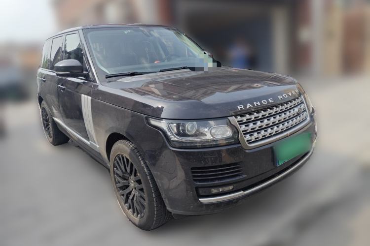 Used Land Rover Range 2014 Revised 3.0 SC V6 Vogue Front Right 45 Deg