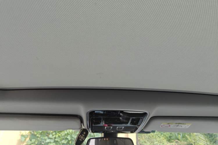 Used Land Rover Range 2014 Revised 3.0 SC V6 Vogue Headliner