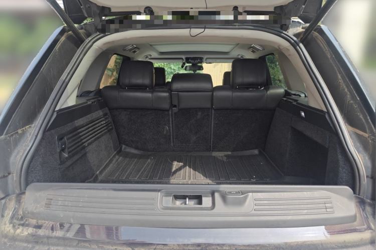 Used Land Rover Range 2014 Revised 3.0 SC V6 Vogue Trunk