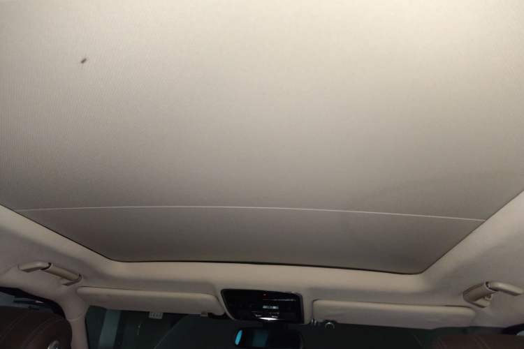 Used Land Rover Range 2014 Revised 3.0 SC V6 Vogue Headliner