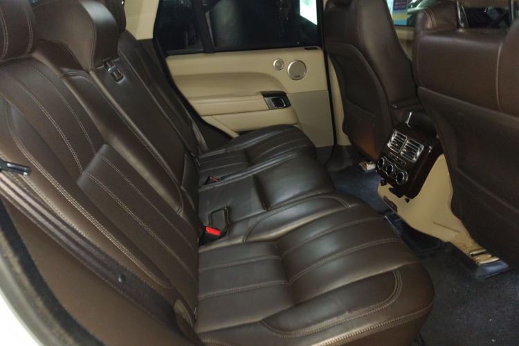 Used Land Rover Range 2014 Revised 3.0 SC V6 Vogue Left Rear Seat