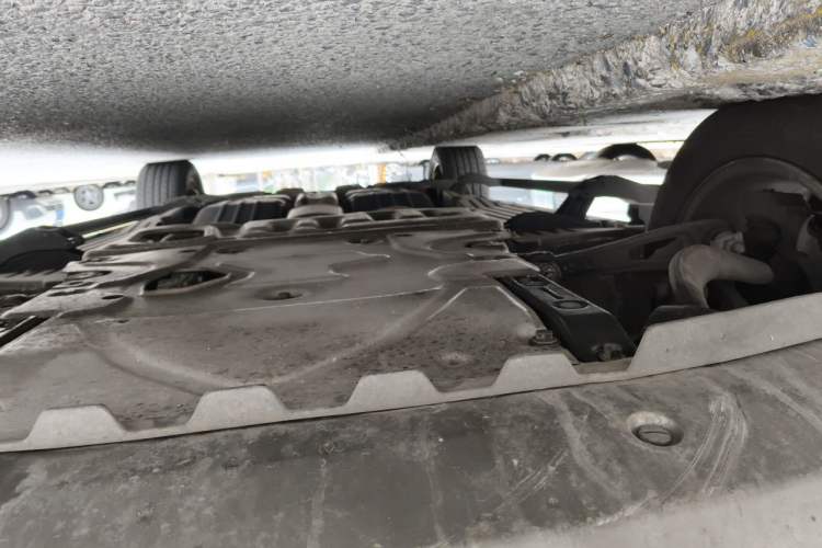 Used Land Rover Range 2014 Revised 3.0 SC V6 Vogue Chassis Front