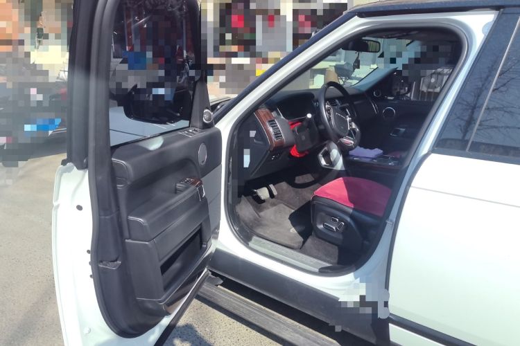 Used Land Rover Range 2014 3.0 SC V6 Vogue Driver Seat