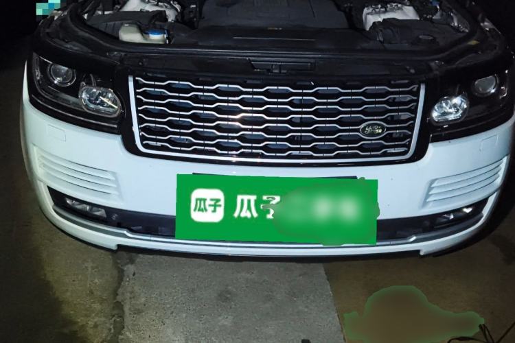 Used Land Rover Range  Engine Bay