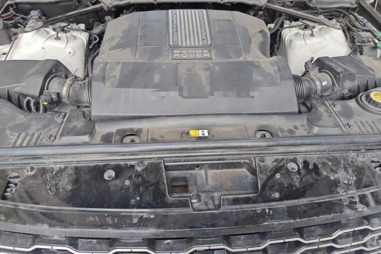 Used Land Rover Range 2014 Revised 3.0 SC V6 Vogue Engine Bay