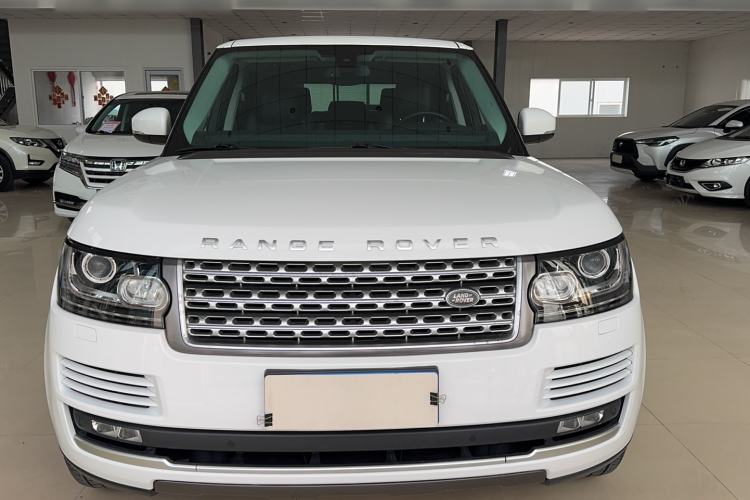 Used Land Rover Range 2014 Revised 3.0 SC V6 Vogue Exterior 1