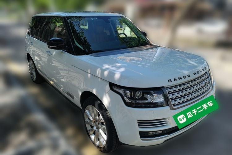 Used Land Rover Range 2014 3.0 SC V6 Vogue SE Long-Wheelbase Edition Front Right 45 Deg