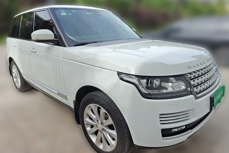 Used Land Rover Range 2014 Revised 3.0 SC V6 Vogue Front Right 45 Deg