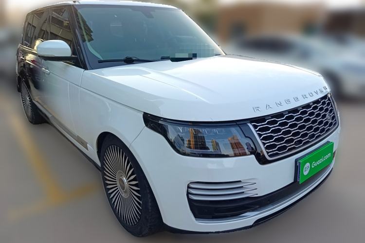 Used Land Rover Range 2014 3.0 SC V6 Vogue SE Long-Wheelbase Edition Front Right 45 Deg