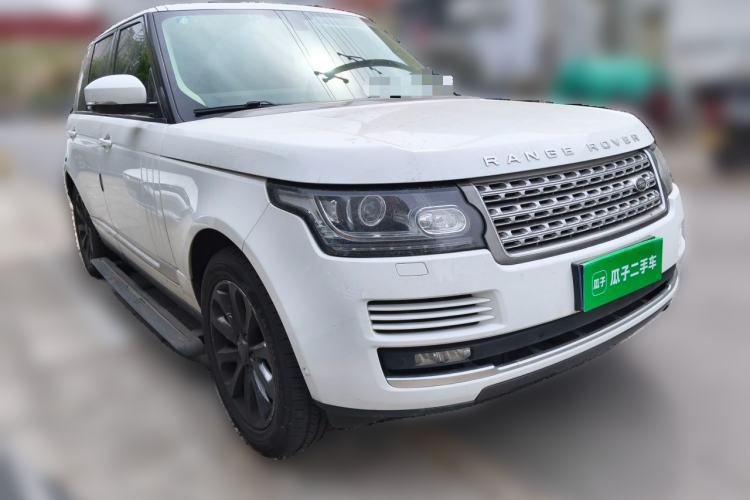 Used Land Rover Range 2014 Revised 3.0 SC V6 Vogue Front Right 45 Deg