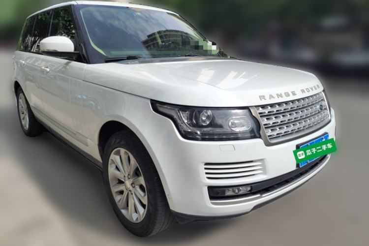 Used Land Rover Range 2014 Revised 3.0 SC V6 Vogue Front Right 45 Deg