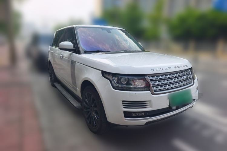 Used Land Rover Range  Front Right 45 Deg