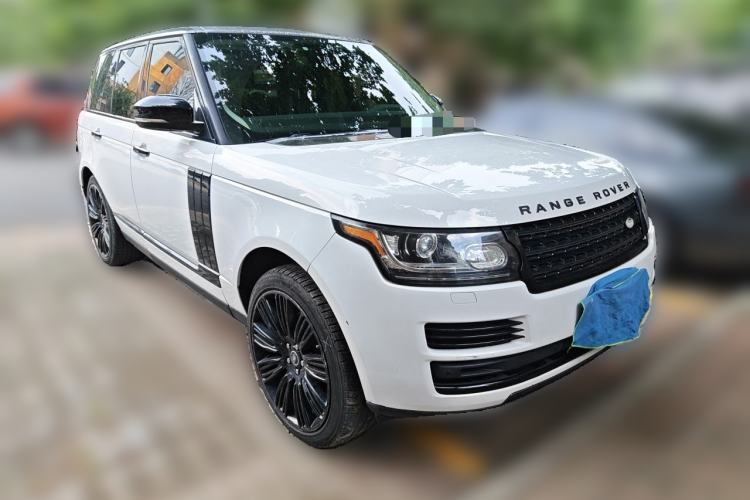 Used Land Rover Range  Front Right 45 Deg