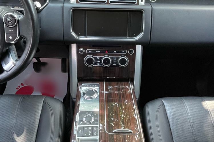 Used Land Rover Range 2014 Revised 3.0 SC V6 Vogue Gear Lever