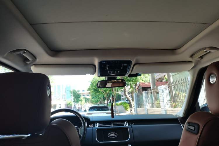 Used Land Rover Range 2014 3.0 SC V6 Vogue SE Long-Wheelbase Edition Headliner