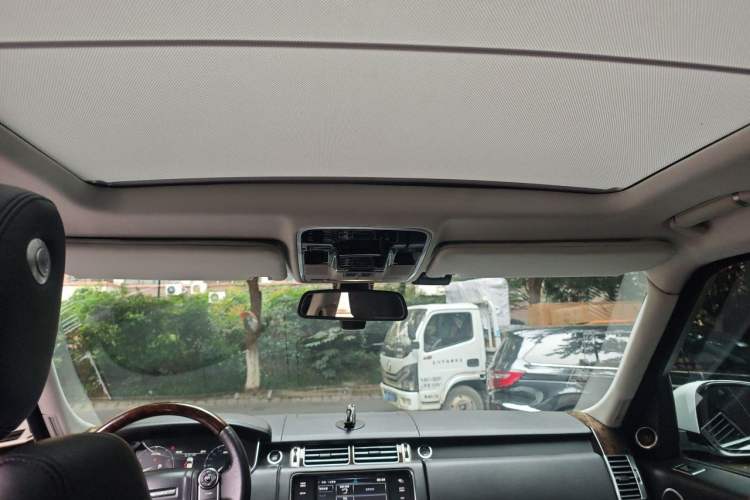Used Land Rover Range 2014 3.0 SC V6 Vogue SE Headliner