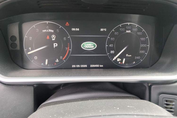 Used Land Rover Range 2014 Revised 3.0 SC V6 Vogue Instrument Cluster