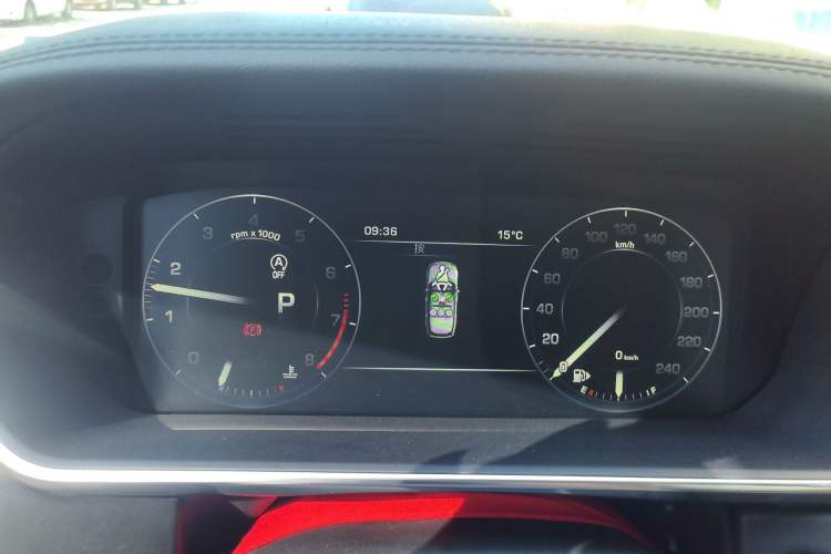 Used Land Rover Range 2014 3.0 SC V6 Vogue Instrument Cluster