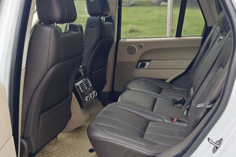 Used Land Rover Range 2014 Revised 3.0 SC V6 Vogue Interior 3
