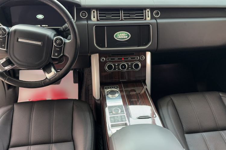 Used Land Rover Range 2014 Revised 3.0 SC V6 Vogue Interior 3