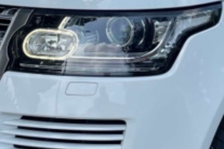 Used Land Rover Range 2014 Revised 3.0 SC V6 Vogue Left Front Headlight