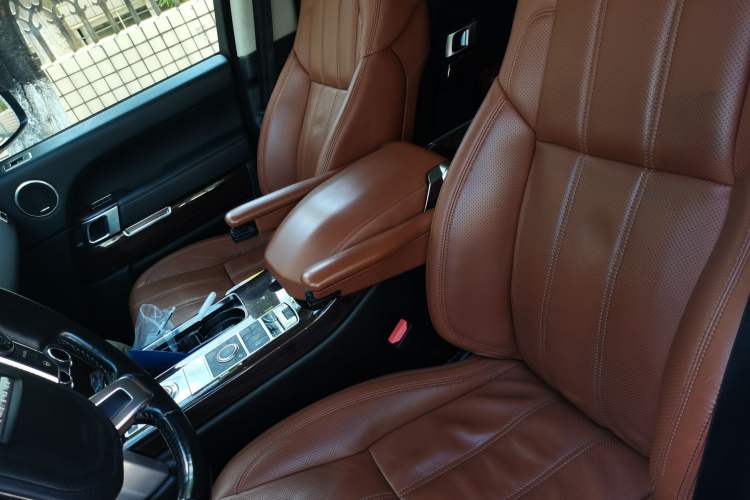 Used Land Rover Range 2014 3.0 SC V6 Vogue SE Long-Wheelbase Edition Left Front Seat