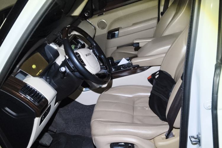 Used Land Rover Range  Left Front Seat