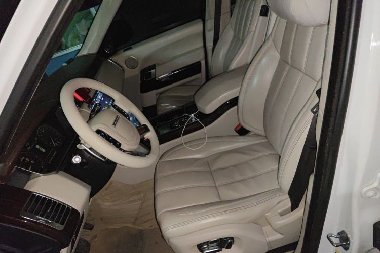 Used Land Rover Range  Left Front Seat
