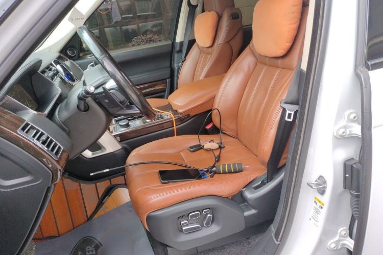 Used Land Rover Range 2014 3.0 SC V6 Vogue SE Long-Wheelbase Edition Left Front Seat
